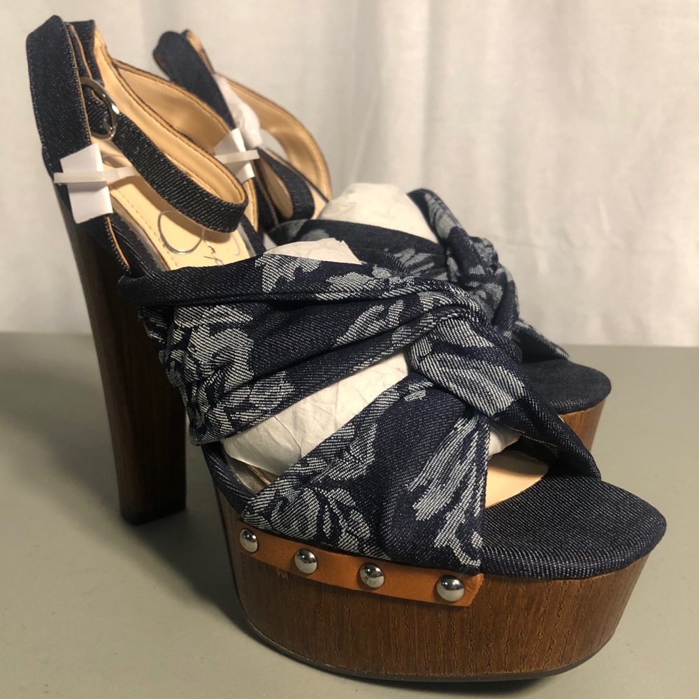 Jessica Simpson “ALLADEE” Lily Print Denim Heels